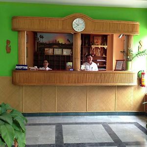 Day Inn Hotel Vientiane Exterior photo