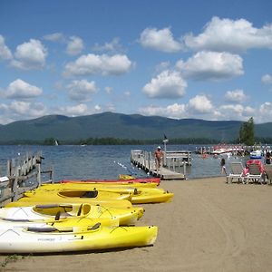 Golden Sands Resort Lake George Exterior photo