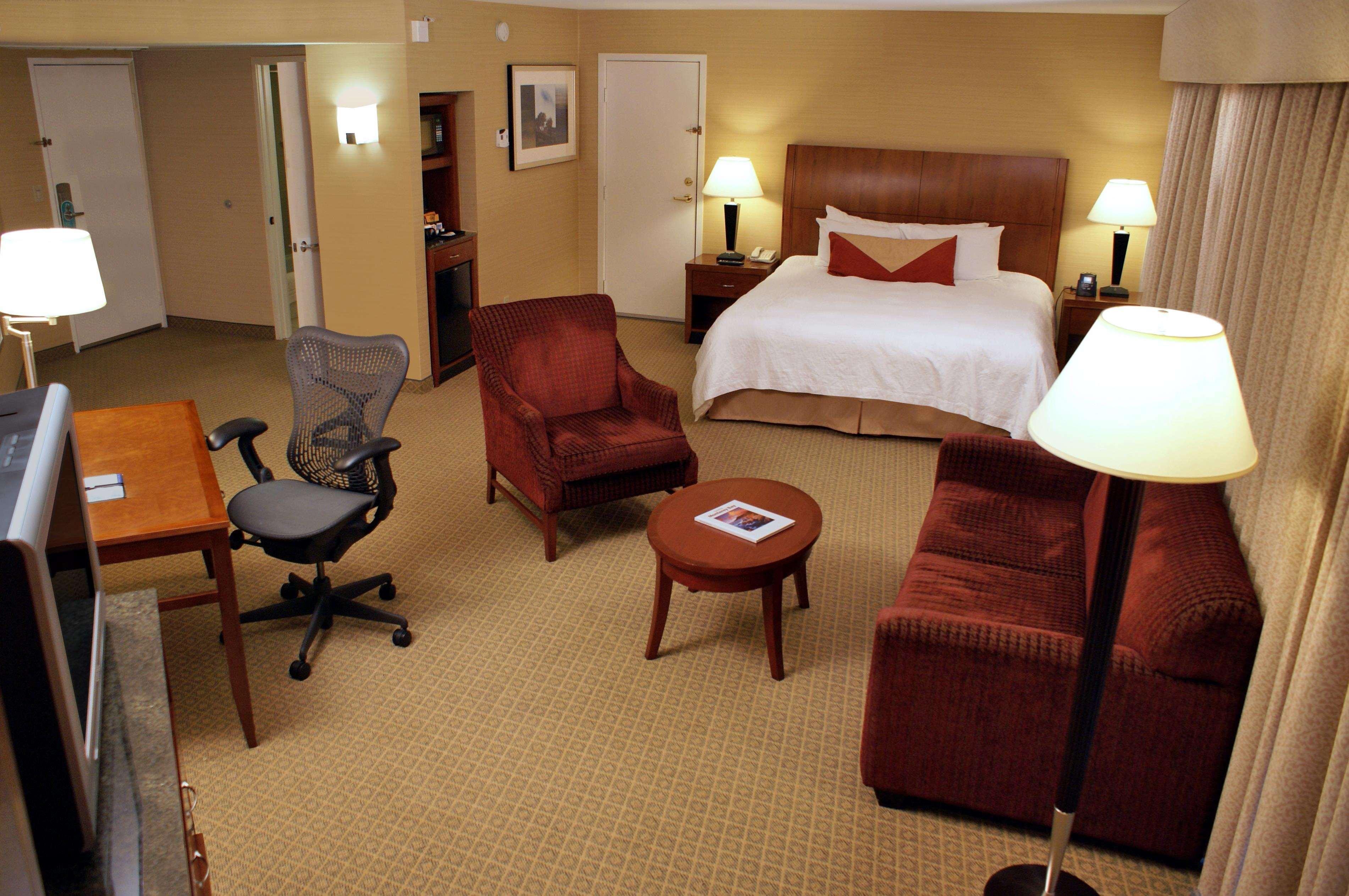 Hilton Garden Inn Monterey Room photo