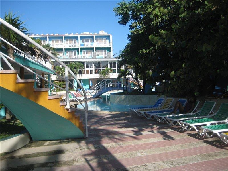 Atlantico Hotel Havana Exterior photo