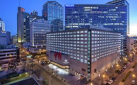 Doubletree By Hilton Hotel Nashville Downtown Exterior photo