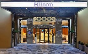 Hilton Dubai The Walk Hotel Exterior photo