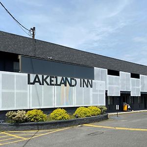 Lakeland Inn - Bohemia Exterior photo