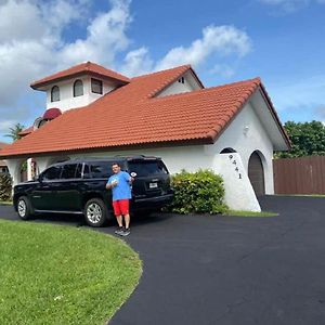 Spanish Style House - Free Parking Apartment Miami Exterior photo