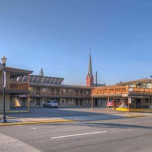 Travelodge By Wyndham The Dalles Exterior photo