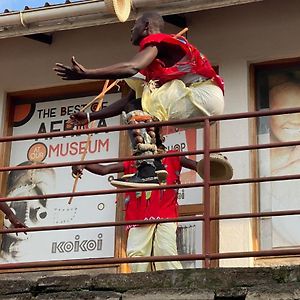 Koi Koi, Fort Portal Hotel Kasusu Exterior photo