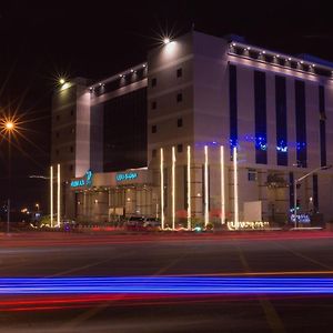 Holiday Jazan Hotel Exterior photo