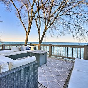 Lakefront Lexington Escape Steps To Beach! Villa Exterior photo