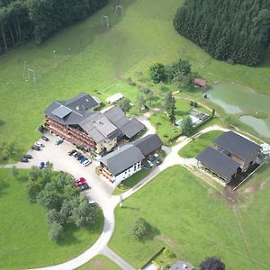 Gasthofladen Schneeweiss Hotel Attersee Exterior photo