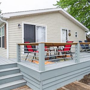 Beadle Island Bungalow - Private Beach Access Villa Caseville Exterior photo