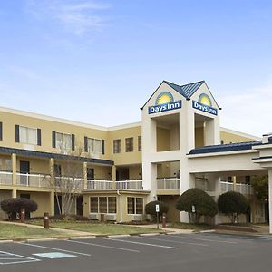 Days Inn By Wyndham Chattanooga/Hamilton Place Exterior photo