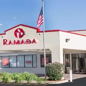 Ramada By Wyndham Yonkers - Westchester Hotel Exterior photo