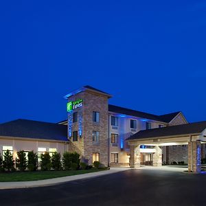 Holiday Inn Express Hocking Hills-Logan By Ihg Exterior photo