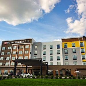 Hilton Garden Inn Louisville Mall Of St. Matthews Exterior photo