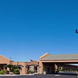 Days Inn By Wyndham Chowchilla Gateway To Yosemite Exterior photo