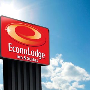 Econo Lodge Inn & Suites Altus Exterior photo