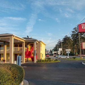 Red Roof Inn Valdosta - University Exterior photo