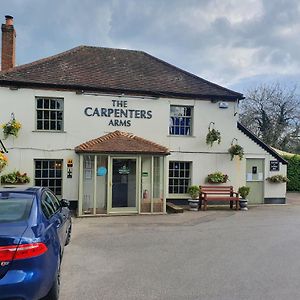 The Carpenters Arms Hotel Newbury  Exterior photo