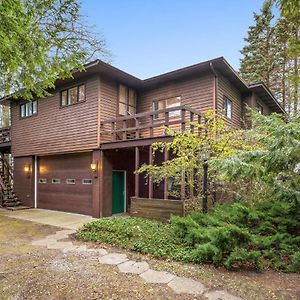 Lakefront House By Michigan Waterfront Luxury Properties Norton Shores Exterior photo