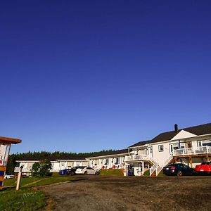 Motel Nouvel Horizon Perce Exterior photo