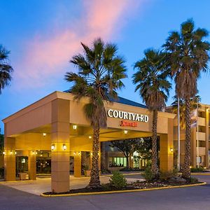 Courtyard Fairfield Napa Valley Area Hotel Exterior photo