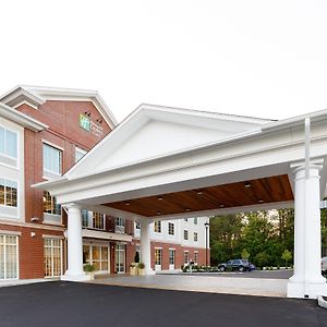 Holiday Inn Express & Suites - Sturbridge By Ihg Exterior photo