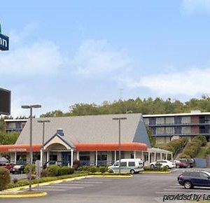 Days Inn By Wyndham Lexington Exterior photo