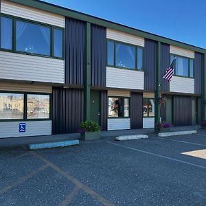 The Kenai Inn Exterior photo