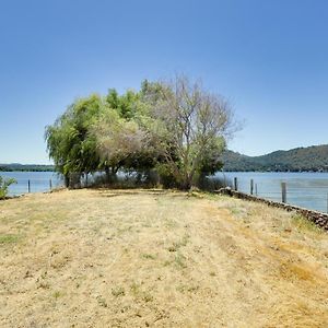 Quiet Lakefront Clearlake Vacation Rental! Exterior photo