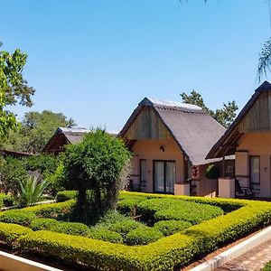 Thaba Legae Guest Lodge Rustenburg Exterior photo