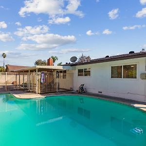 Modern Relaxing Retreat With Private Pool Home Azusa Exterior photo