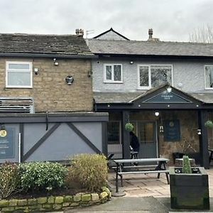 The Strawbury Duck Inn Darwen Exterior photo