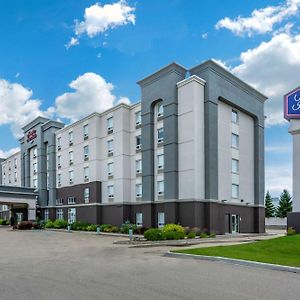 Hampton Inn & Suites Edmonton/West Exterior photo