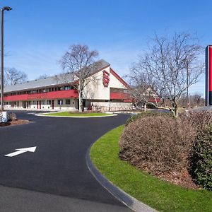 Red Roof Inn Enfield Exterior photo