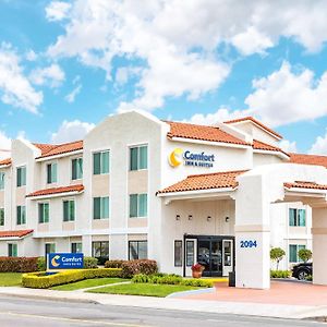 Comfort Inn & Suites Ventura Beach Exterior photo