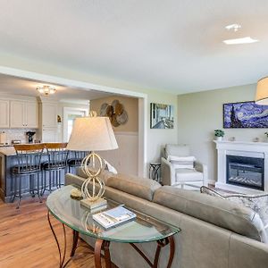 Old Saybrook Home With Screened Porch And Ocean View! Exterior photo