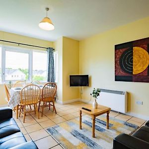 72 - Large Three Bed Apartment With Parking Galway Exterior photo