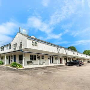 Americas Best Value Inn Stonington Mystic Exterior photo