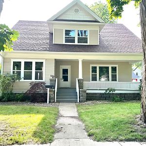 325 N Almer St, Caro, Mi, 48723 Apartment Exterior photo