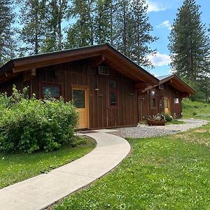 Chewuch Inn & Cabins Winthrop Exterior photo