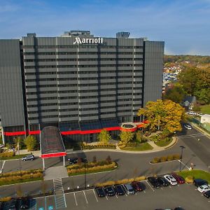 Teaneck Marriott At Glenpointe Hotel Exterior photo