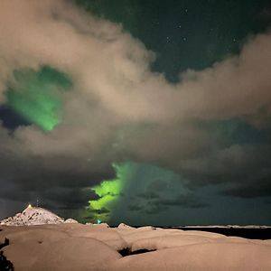 Lofoten Bed & Breakfast Reine - Rooms & Apartments Exterior photo