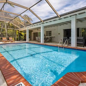 Tranquil Heirloom Hideaway Pool in South Miami Villa Exterior photo