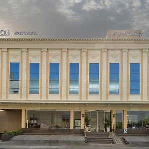 Classical Hotel Suites Jeddah Exterior photo