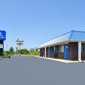 Americas Best Value Inn Sullivan Exterior photo