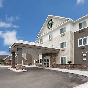 Grandstay Hotel & Suites New London - Spicer Exterior photo