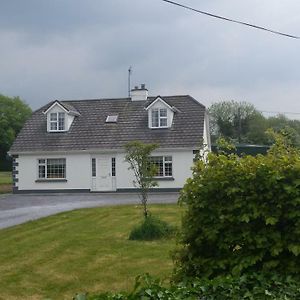 Cloonboo Lodge With Tours Sleeps 12 Galway Exterior photo