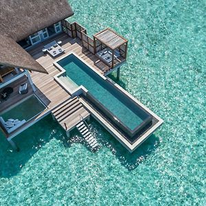 Four Seasons Resort Maldives At Landaa Giraavaru Kamadhoo Exterior photo