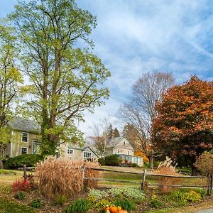 Chesterfield Inn Exterior photo