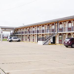 Oyo Hotel Altus N Main St Exterior photo